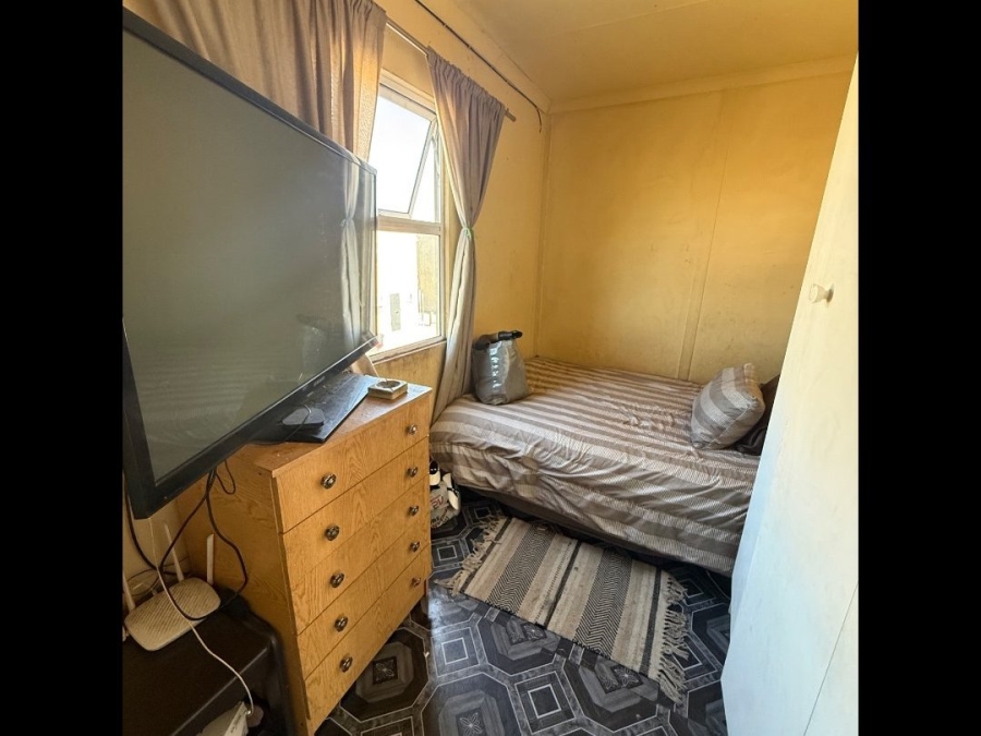 2 Bedroom Property for Sale in Delft Western Cape